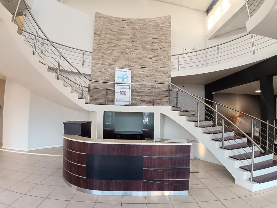 To Let Commercial Property for Rent in Royal Ascot Western Cape
